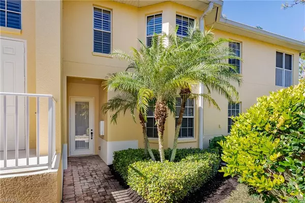 Estero, FL 34134,3430 MORNING LAKE DR #102