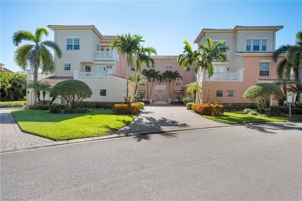 Naples, FL 34119,592 Avellino Isles CIR #101