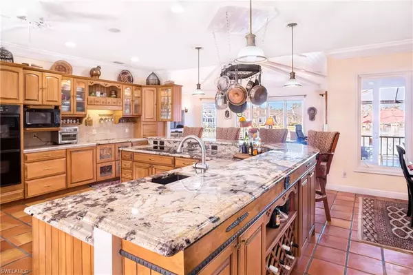 Fort Myers, FL 33908,12430 McGregor Palms DR