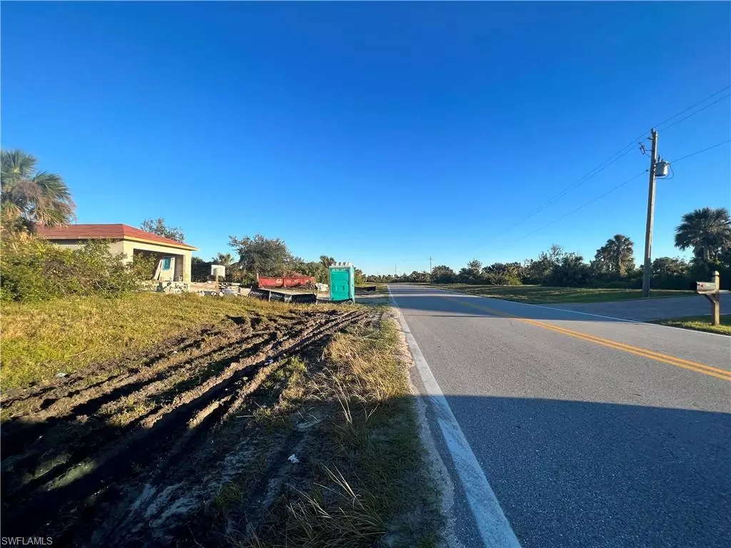 Rotonda West, FL 33947,128 Indian Creek DR