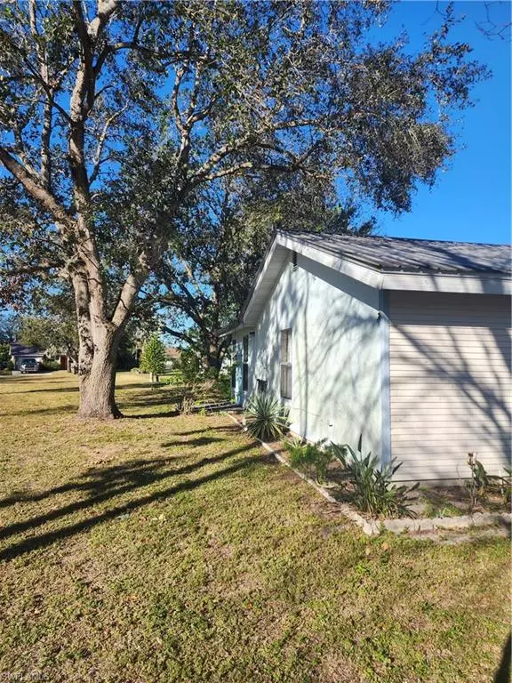 Labelle, FL 33935,2007 Mariner CT