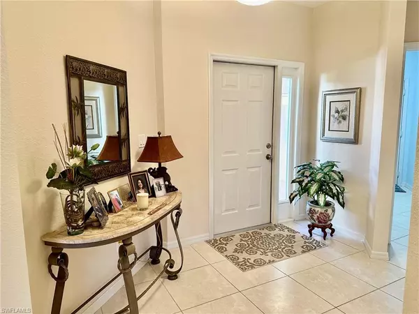 Naples, FL 34110,5625 Sherborn DR #101