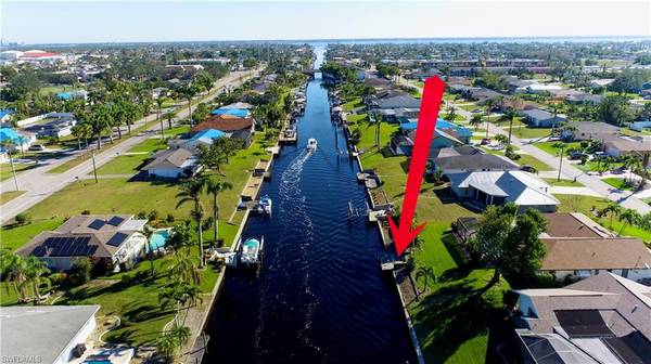 1413 SE 28th TER, Cape Coral, FL 33904