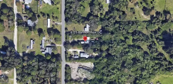 North Fort Myers, FL 33917,8125 Bartholomew DR