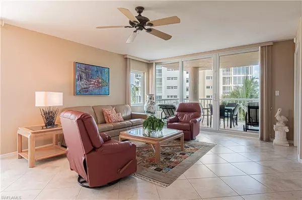 Naples, FL 34103,40 Seagate DR #201-A