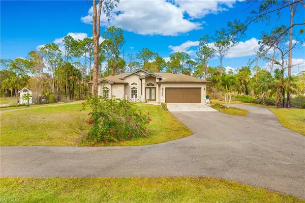 2955 14th AVE SE, Naples, FL 34117