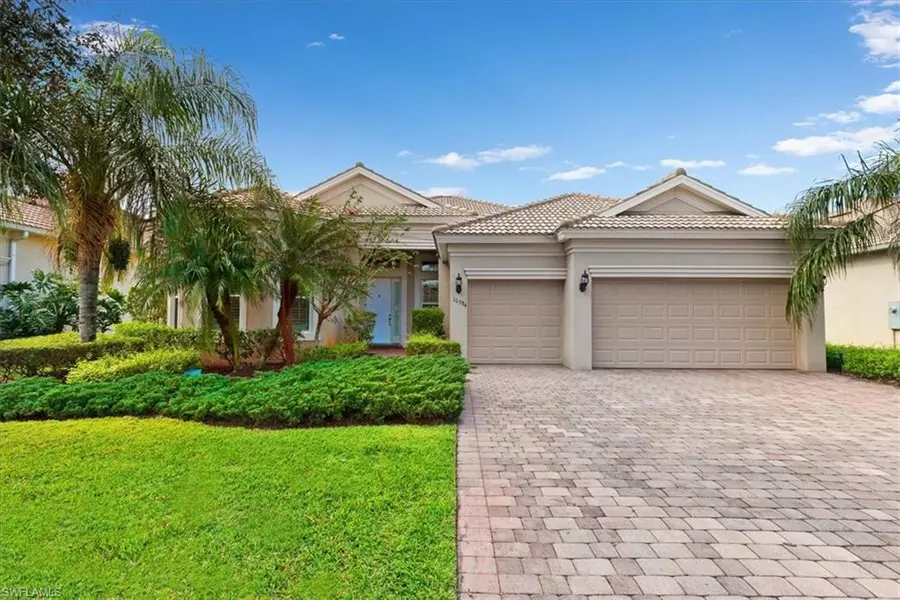 10384 Yorkstone DR, Bonita Springs, FL 34135