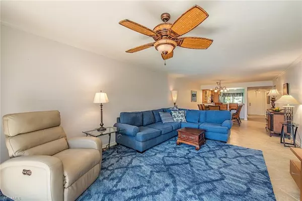 Naples, FL 34105,3219 Horse Carriage WAY #305