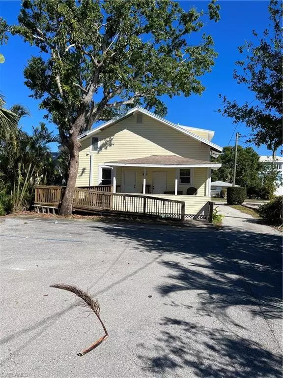 Fort Myers, FL 33901,2056 Wilna ST