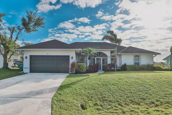 823 SE 3rd PL, Cape Coral, FL 33990