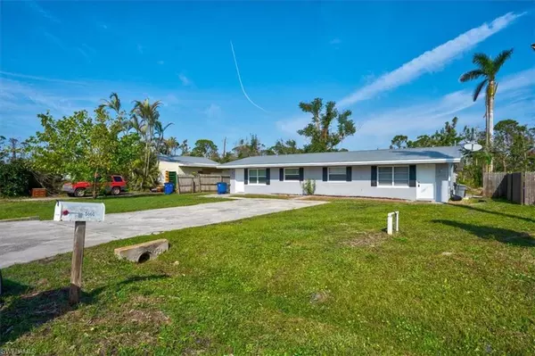 Bokeelia, FL 33922,5660-5662 Birdsong LN