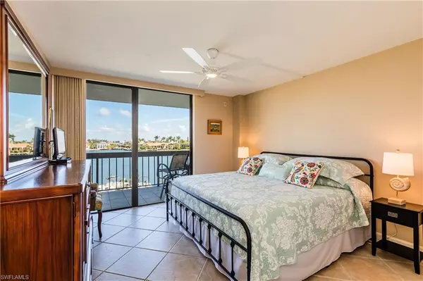 Marco Island, FL 34145,651 Seaview CT #B-306