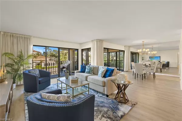 6710 Pelican Bay BLVD #422, Naples, FL 34108