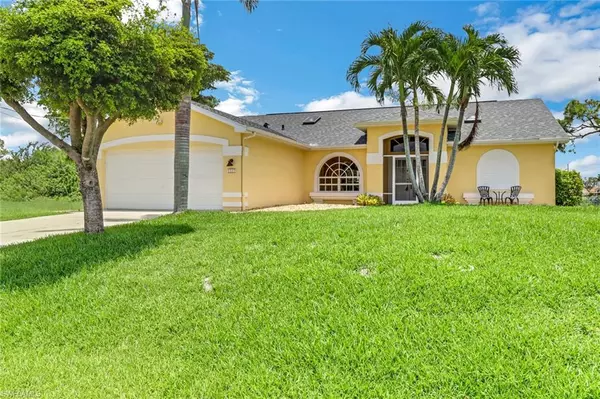 1517 NW 26th PL, Cape Coral, FL 33993