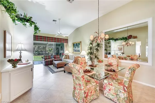 Naples, FL 34109,1950 Willow Bend CIR #4-201