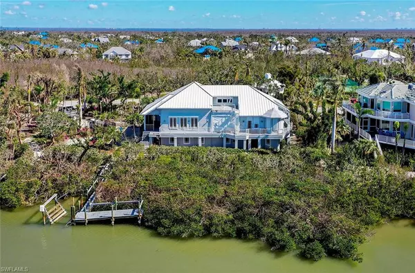 Sanibel, FL 33957,5395 Shearwater DR