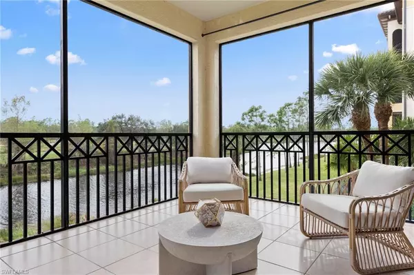 Naples, FL 34109,2806 TIBURON BLVD E #102