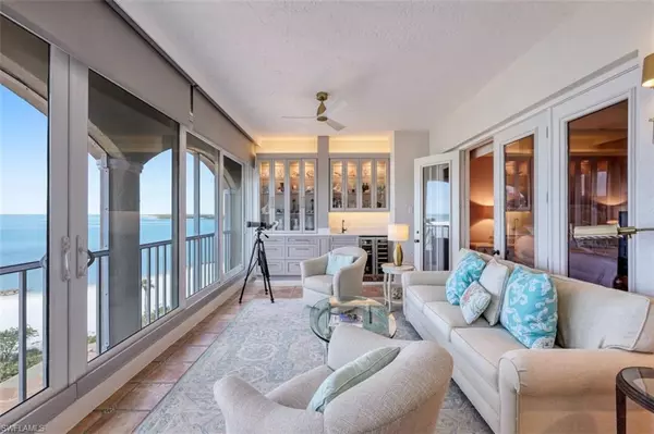 Marco Island, FL 34145,3000 Royal Marco WAY #PH-M