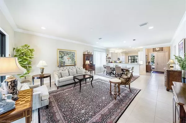 Naples, FL 34109,13644 Mandarin CIR