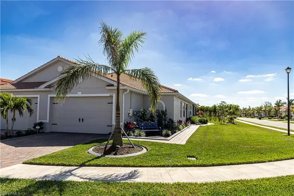 3069 Royal Gardens AVE, Fort Myers, FL 33916