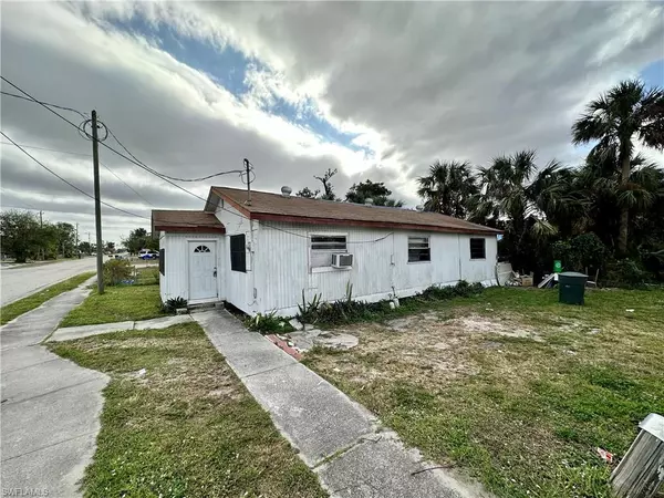 Fort Myers, FL 33916,2012 Wright ST