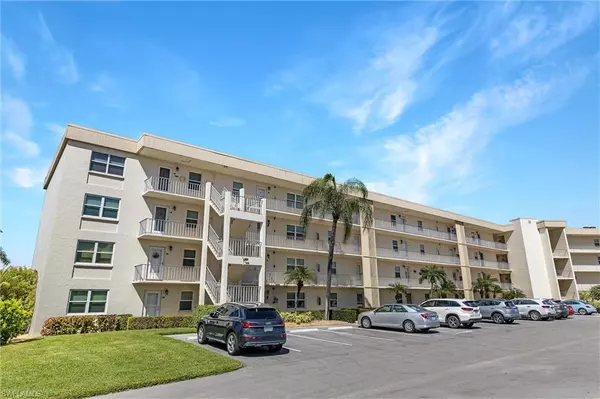 6220 Augusta DR #413, Fort Myers, FL 33907