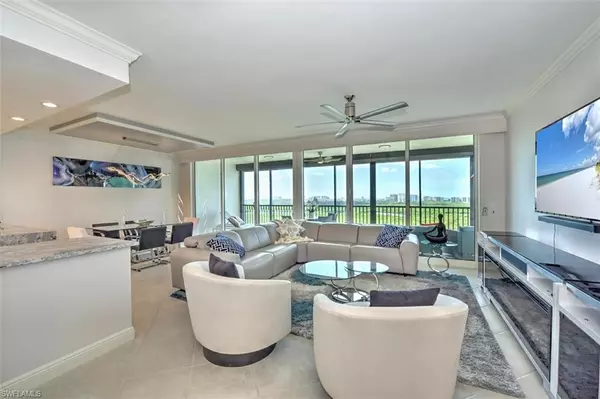 455 Cove Tower DR #1503, Naples, FL 34110