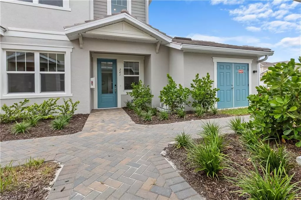 Naples, FL 34112,4670 Arboretum CIR #unit 201