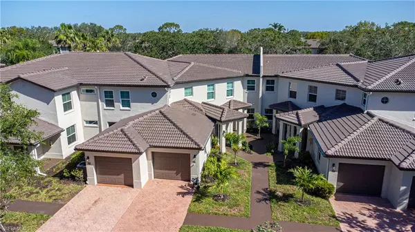 Naples, FL 34110,1100 Diamond CIR SE #1103