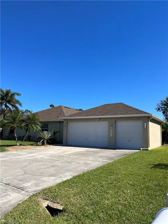 North Fort Myers, FL 33917,18242 Sandy Pines CIR