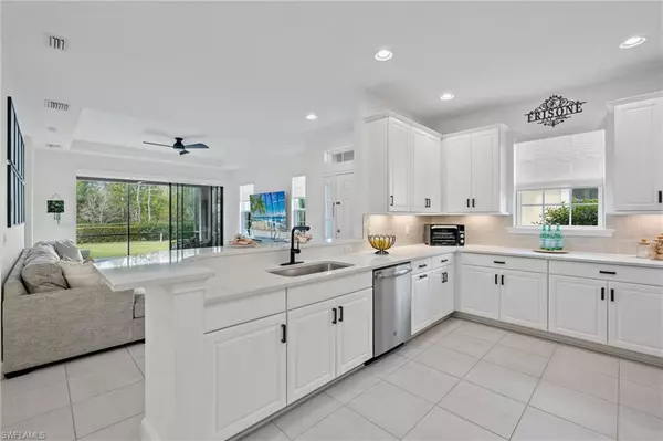 Naples, FL 34114,8217 Lucello TER