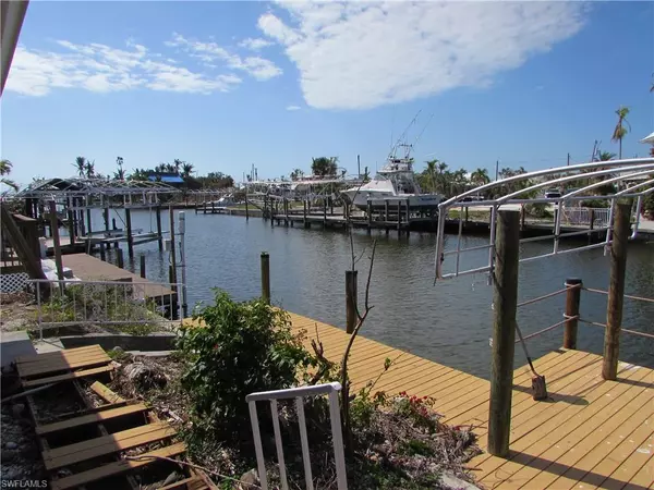 St. James City, FL 33956,2311 Oleander ST