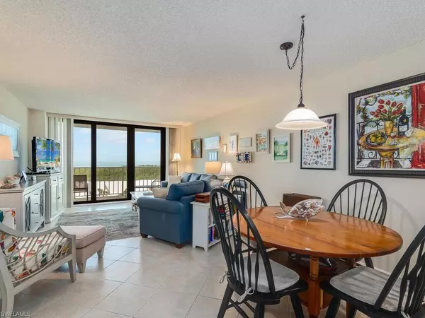 Marco Island, FL 34145,260 Seaview CT #602