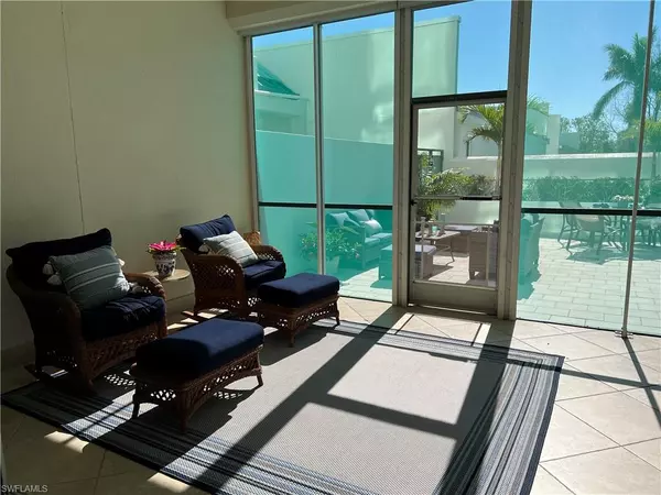 Naples, FL 34108,7515 Pelican Bay BLVD #1F