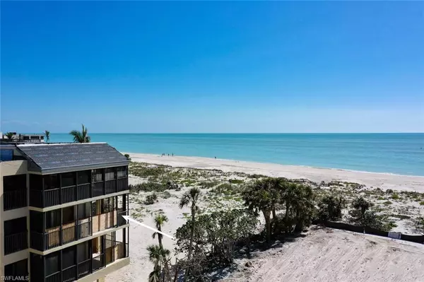 Sanibel, FL 33957,2835 W Gulf DR #4