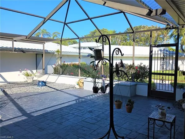 Bonita Springs, FL 34135,27691 Hacienda East BLVD #320A