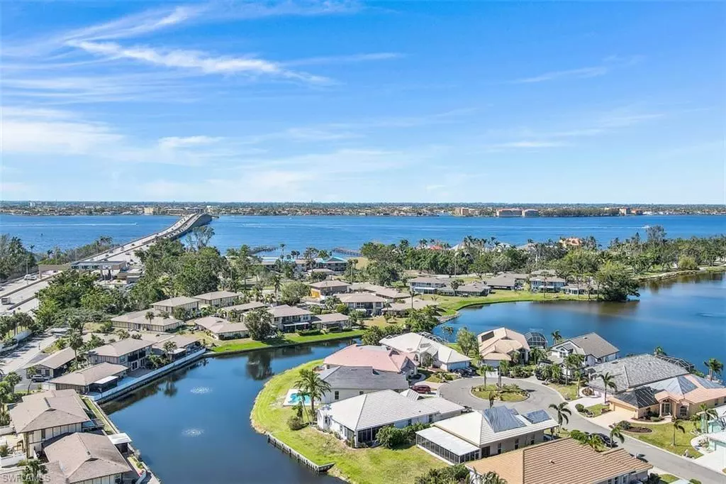 Fort Myers, FL 33919,9841 Mainsail CT