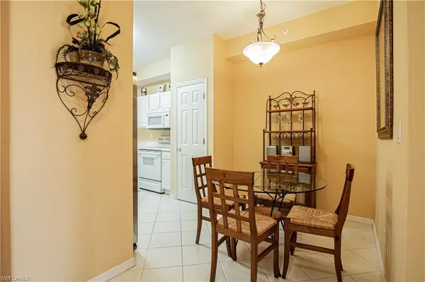 Naples, FL 34114,3964 Bishopwood CT E #1-102