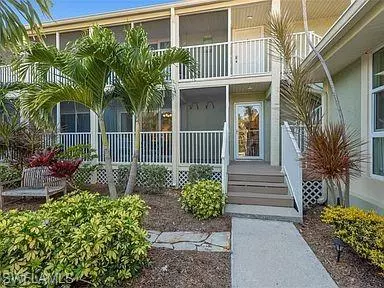 2840 W Gulf DR #3, Sanibel, FL 33957