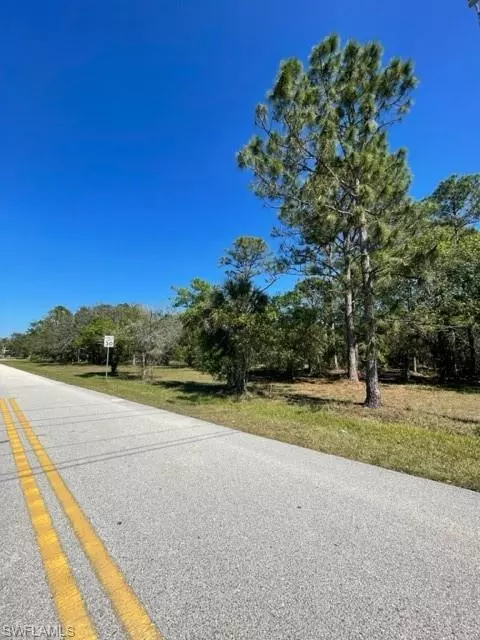 Alva, FL 33920,17871 Palm Beach BLVD