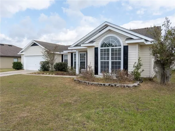 Tavares, FL 32778,4070 ABACO DR