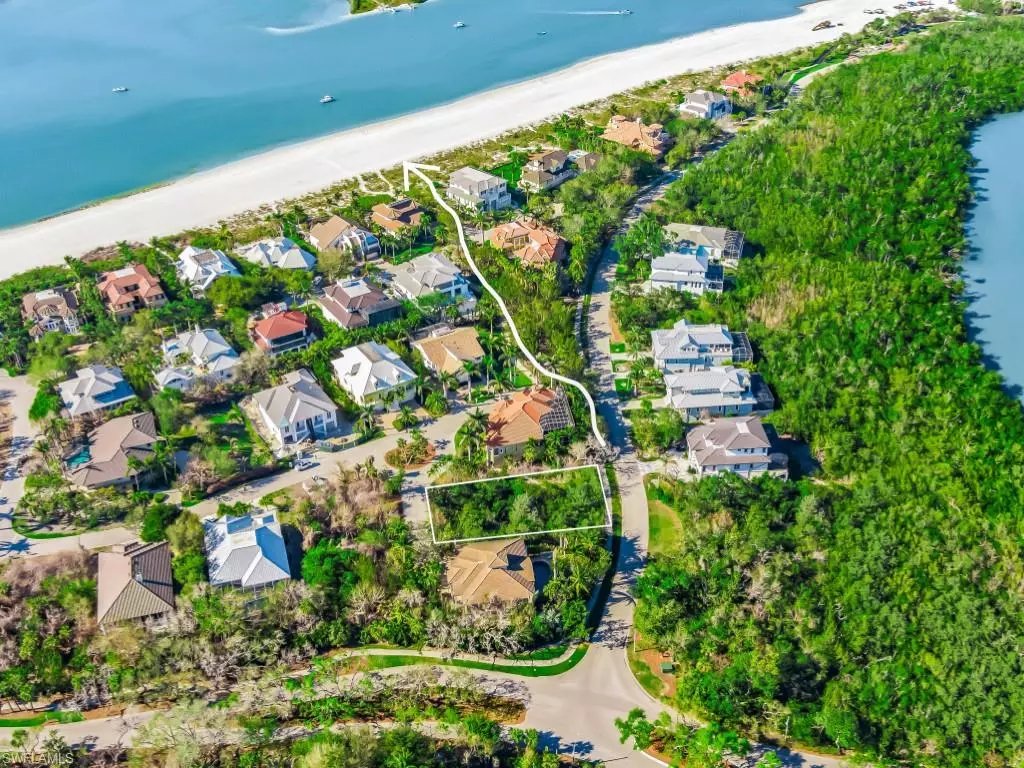 Marco Island, FL 34145,950 Sea Oats CT