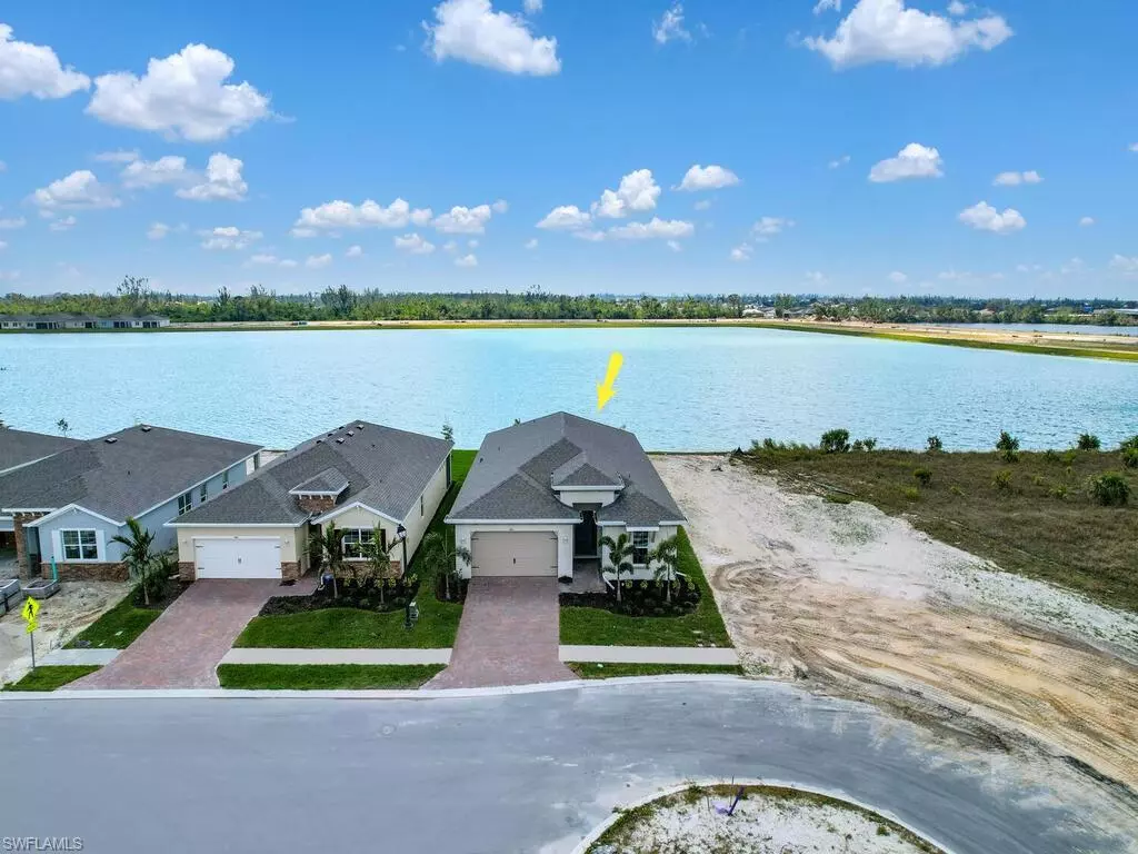 Cape Coral, FL 33993,950 Stonewater Lake TER