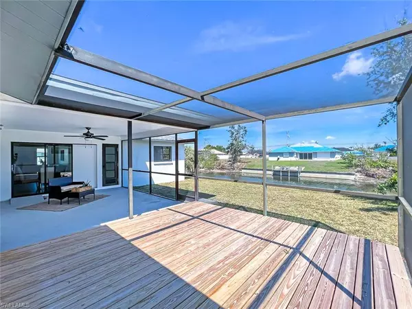 Cape Coral, FL 33990,235 SE 11th TER