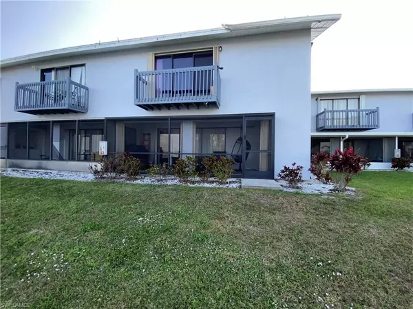 Cape Coral, FL 33991,707 SW 3rd CT #103