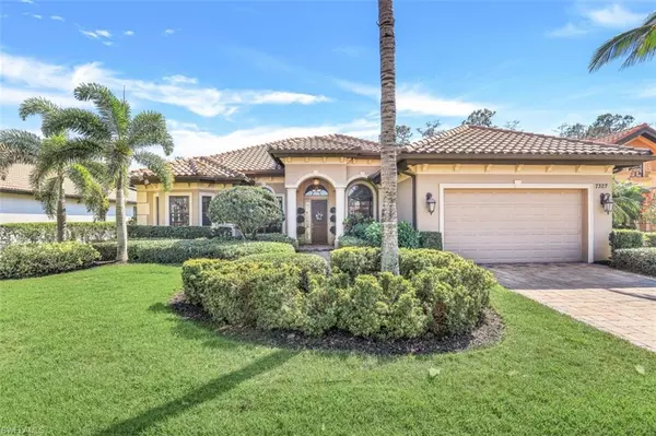 Naples, FL 34119,7327 Acorn WAY