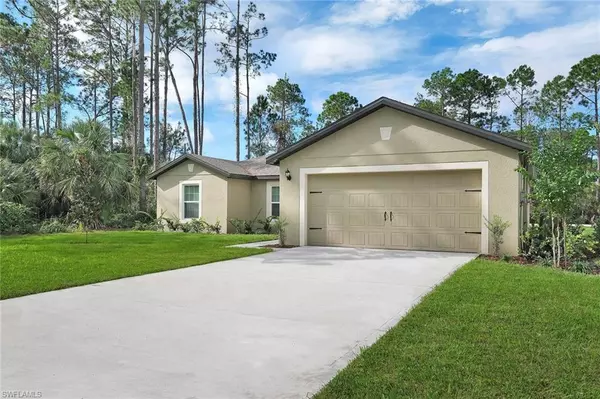 166 Yager CIR, Fort Myers, FL 33913