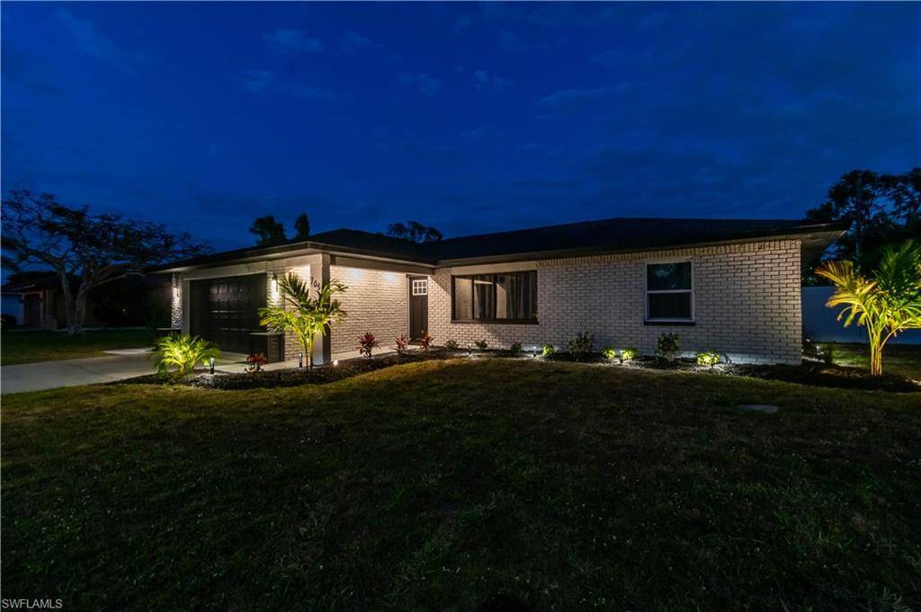 705 SE 10th PL, Cape Coral, FL 33990