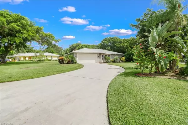 Naples, FL 34109,9675 Winchester Wood