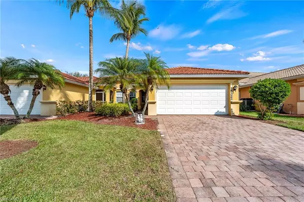 Naples, FL 34114,14322 Manchester DR